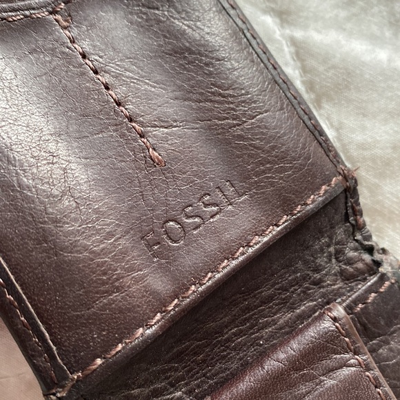 Fossil Money Clip Wallet - Picture 2 of 4